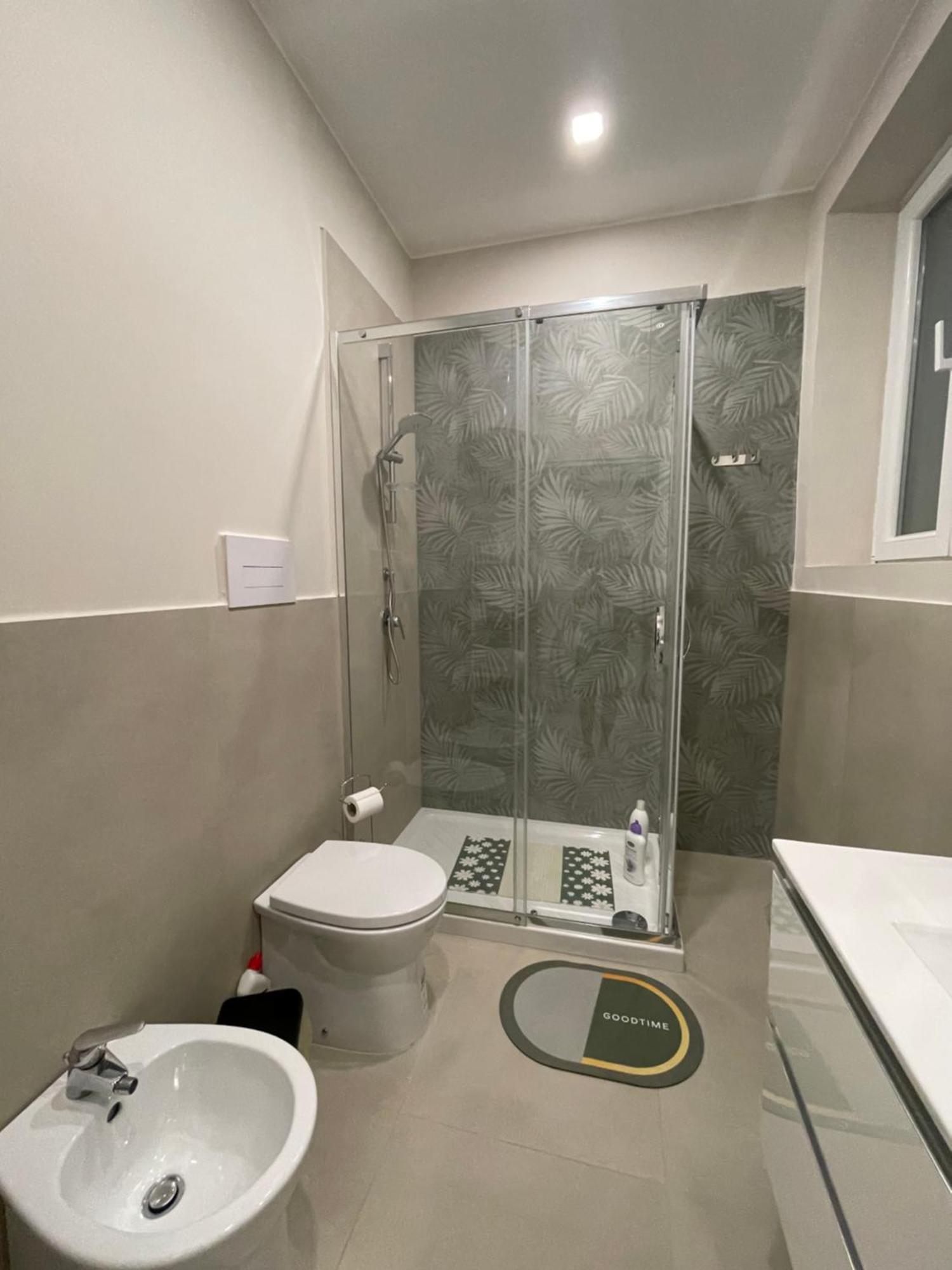 Luma Holiday Homes 몬드라고네 외부 사진